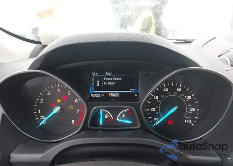 2019 Ford Escape Se z USA, uszkodzony, nr VIN 1FMCU0GD3KUA14833